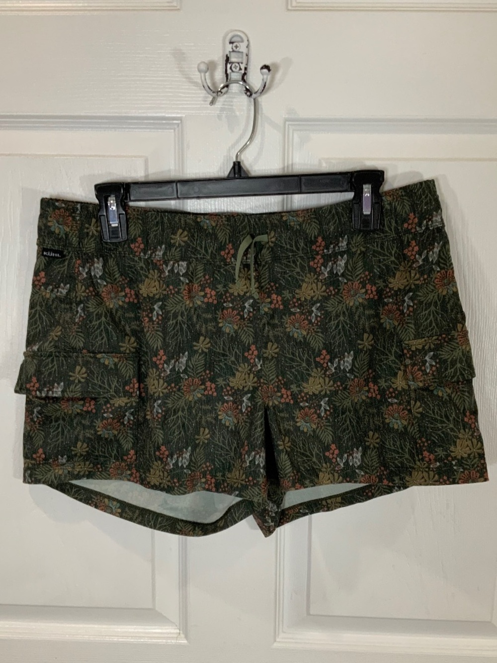 Kuhl Kruiser Getaway Shorts Floral Carbon Woodland Hiking Size Medium - Picture 10 of 10